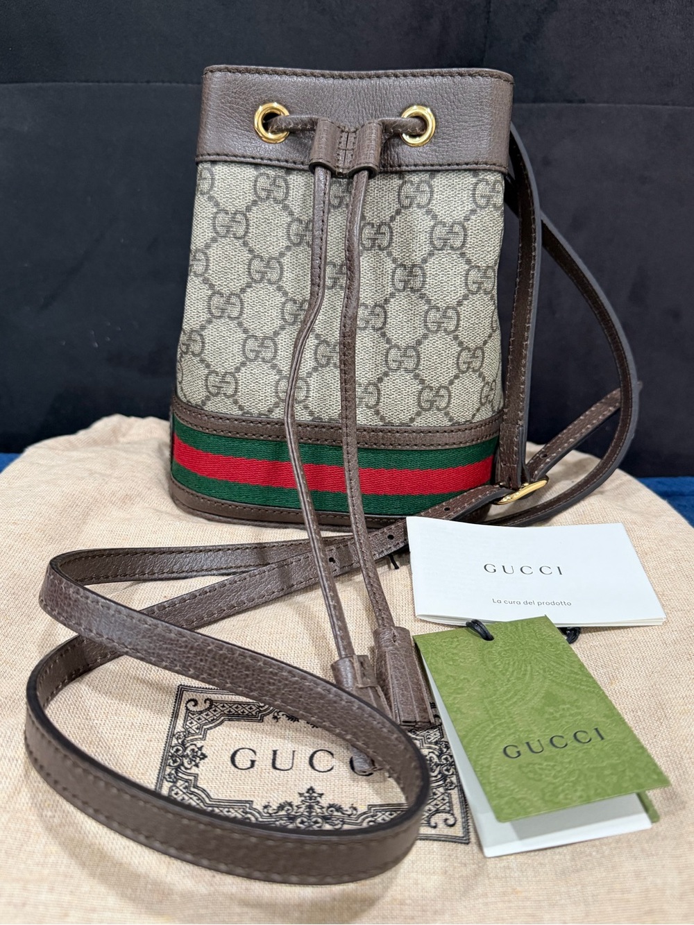 Gucci Ophidia Bucket Bag GG Supreme Mini Beige/Ebony